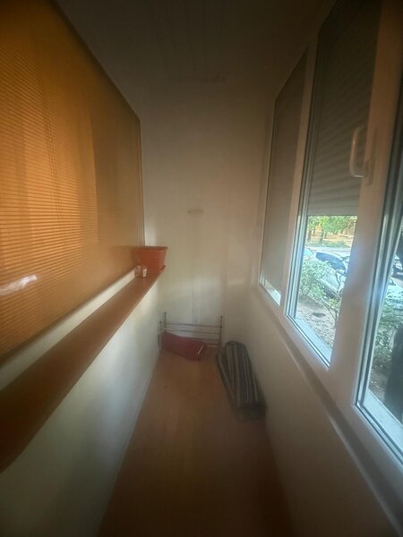 Drumul Taberei, parter inalt cu balcon,