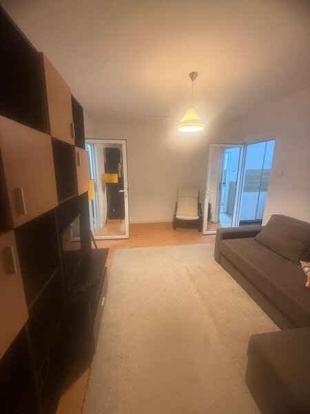Drumul Taberei, parter inalt cu balcon,